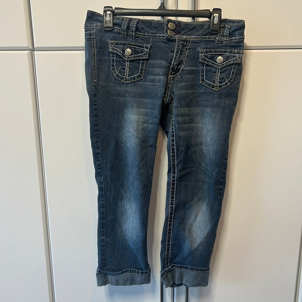 Angels Forever Young Blue Denim Capri Jeans Size 11 Thick Stitch Cropped Pants